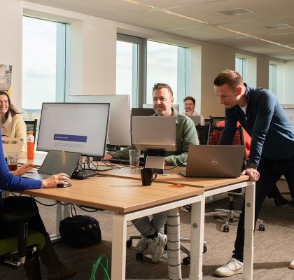 Werken bij NBTC werkvloer voorin