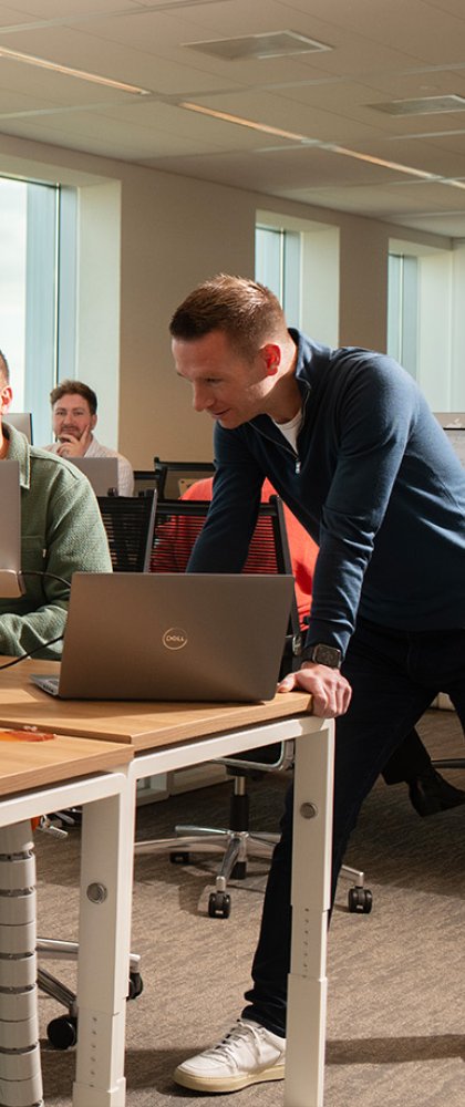 Werken bij NBTC werkvloer voorin