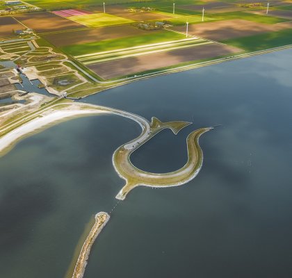 Voor de kust van Zeewolde schiereiland: Tulp eiland